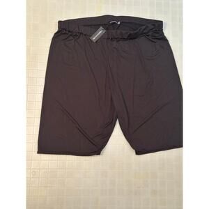 Pretty Little Thing Plus Bella Slinky High Waisted Cycle Shorts size US 26 black
